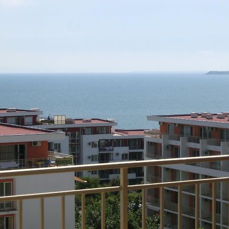Sea View Crown Apartment On Complex With Pools And Beach, Sveti Vlas Ngoại thất bức ảnh