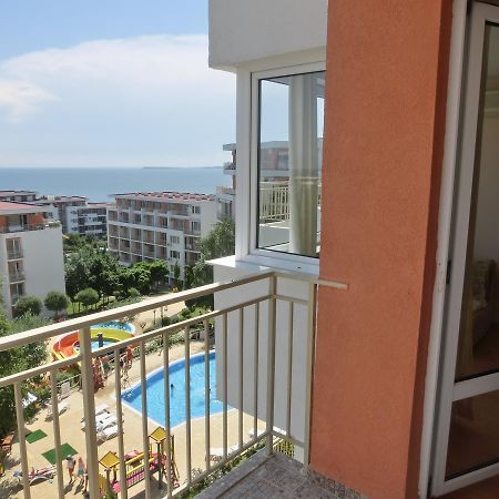 Sea View Crown Apartment On Complex With Pools And Beach, Sveti Vlas Ngoại thất bức ảnh