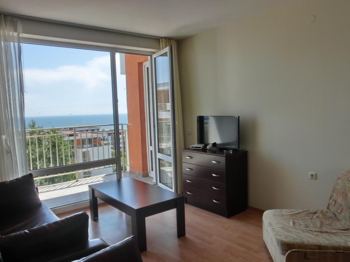 Sea View Crown Apartment On Complex With Pools And Beach, Sveti Vlas Ngoại thất bức ảnh