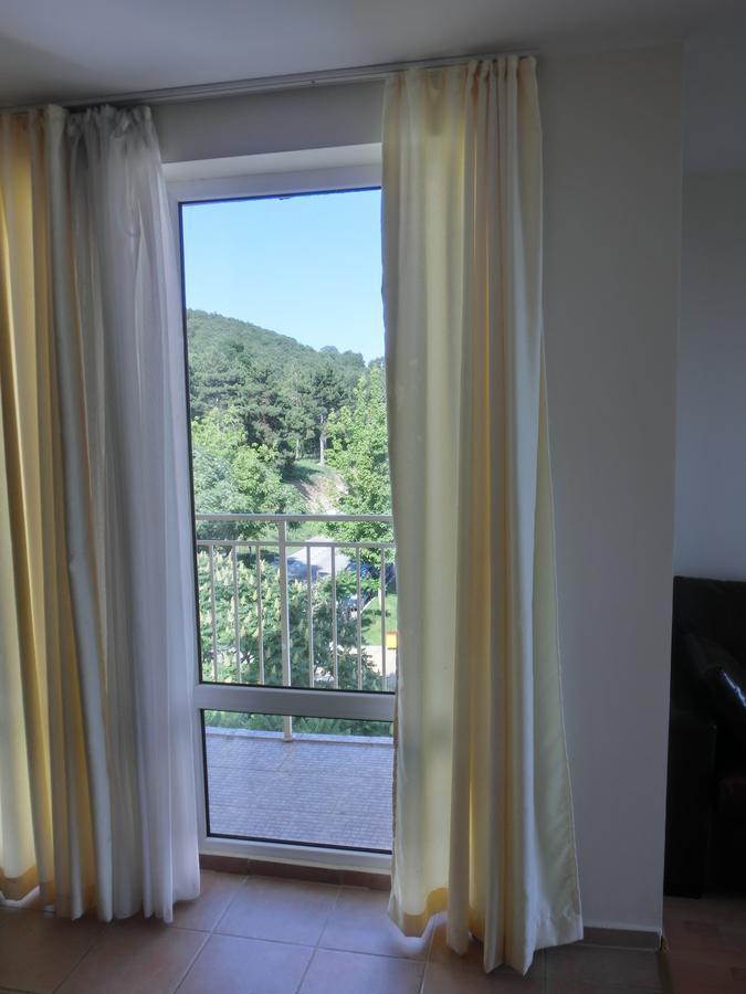 Sea View Crown Apartment On Complex With Pools And Beach, Sveti Vlas Ngoại thất bức ảnh